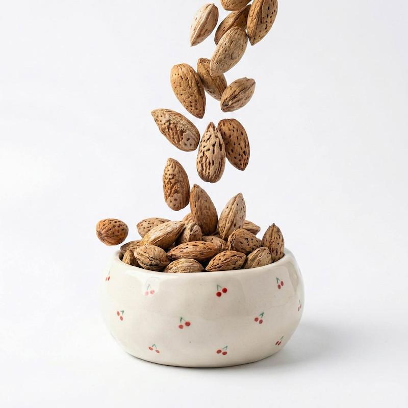بادام درختی خام منقا _ ۲۵۰ گرم 