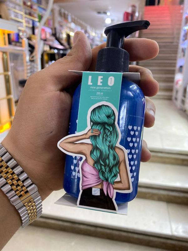 شامپو رنگ لیو