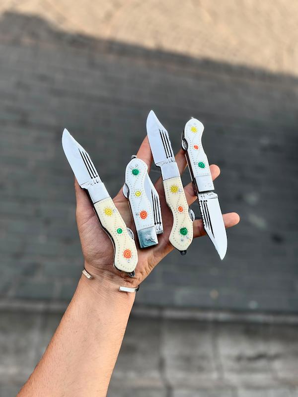 چاقوبابا 