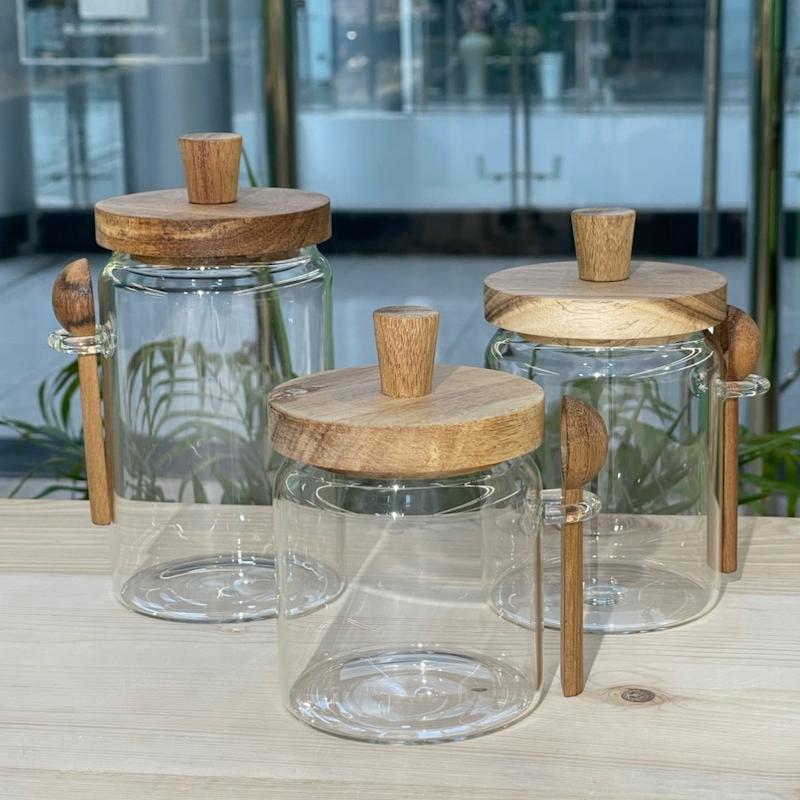 بانکه قاشق دار چوبی