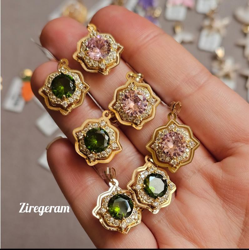 آویز سواروسکی