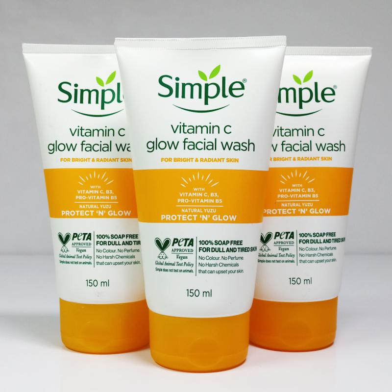 ژل شستشوی صورت ویتامین سی سیمپِل