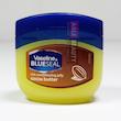 ژل مرطوب کننده مراقبتی blue seal صورت و بدن وازلین حجم 50 میل