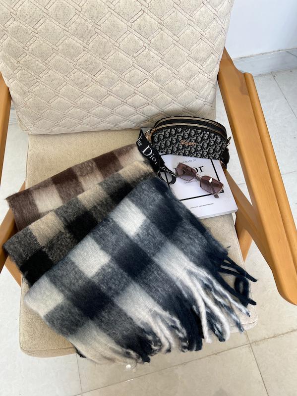 شال پشمي ٤ خونه