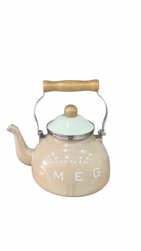 کتری لعابی تک‌ نسکافه ای برند اسمگ 2.5 لیتر با دسته چوبی