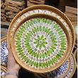سینی راتان کف صدفی گرد سبز | در دو سایز 30 و 35 سانتی‌متر 