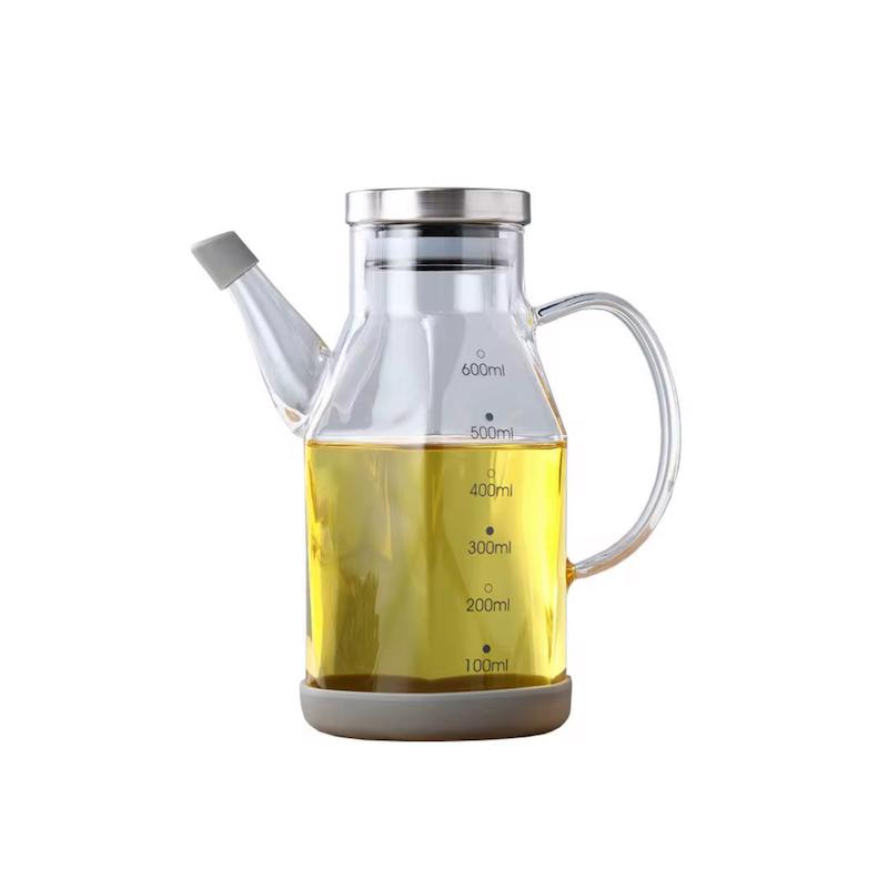 روغن‌ریز پیرکس ۶۰۰ میلی‌لیتری چندضلعی با درب استیل
