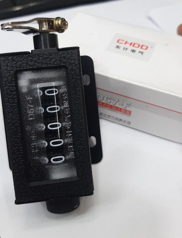 شماره انداز مکانیکی CHDD مدل D67-F