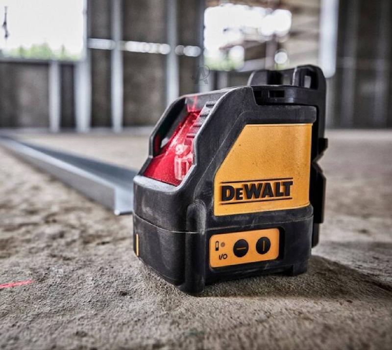 تراز لیزری دو خط نور قرمز پلاک برجسته طرح دیوالت مدلdw088cg