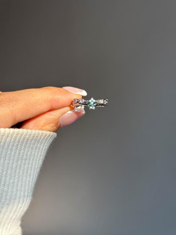 انگشتر پینترستی