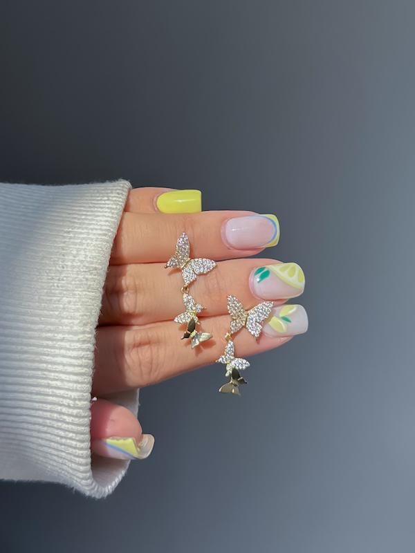 گوشواره پروانه طلایی