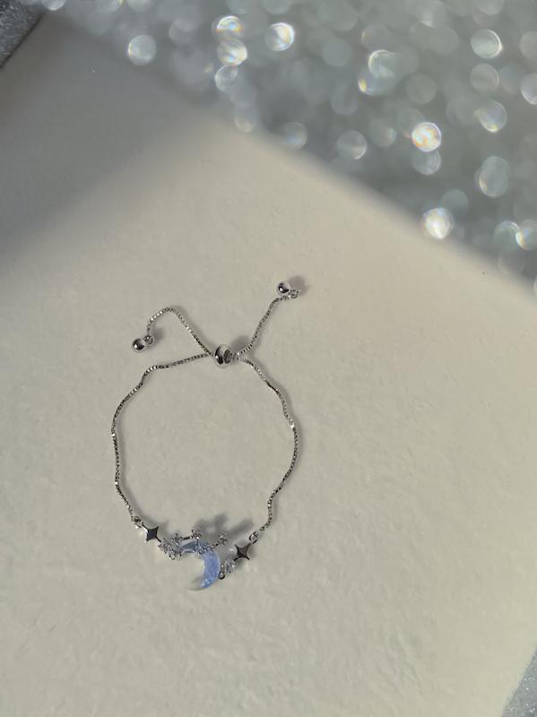 دستبند ماه و ستاره