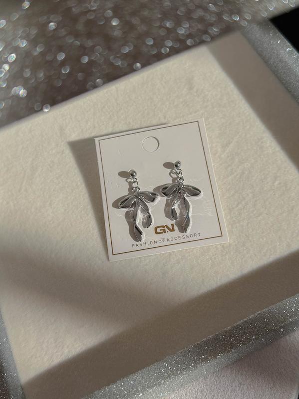 گوشواره پاپیون سیلور