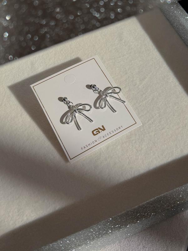 گوشواره پاپیون سیلور