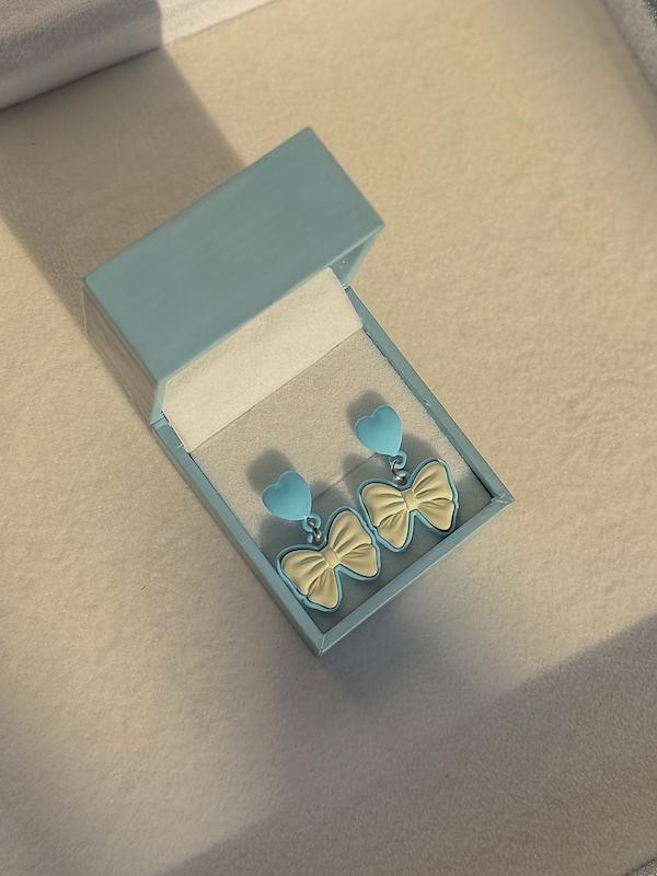 گوشواره فانتزی آبی