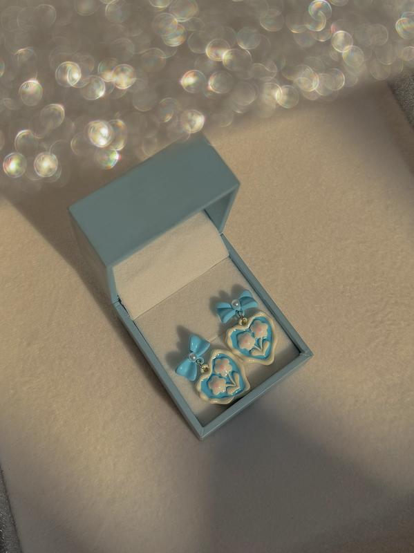 گوشواره فانتزی آبی