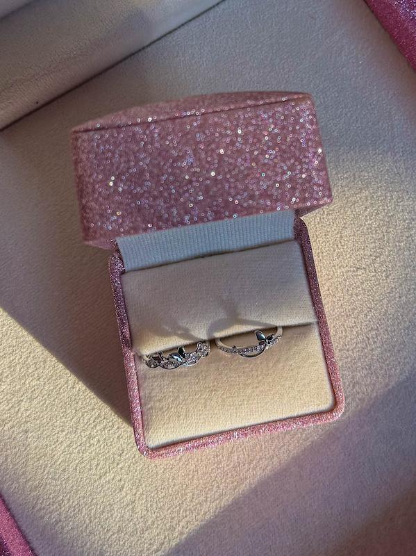 انگشتر جواهری پروانه 