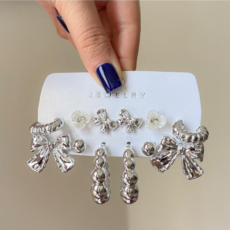 پک گوشواره مینیمال