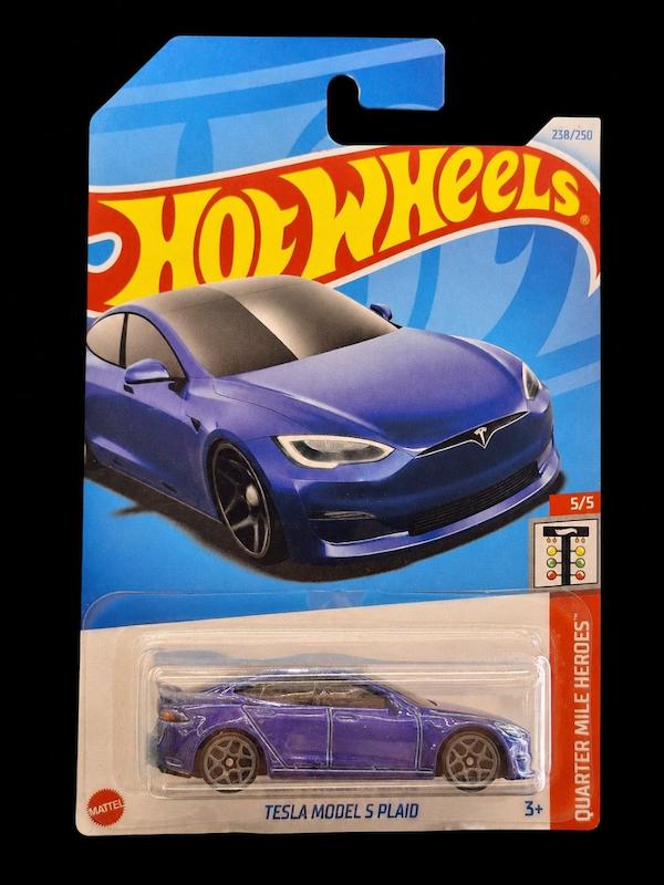 هات ویلز مدل TESLA MODEL S PLAID