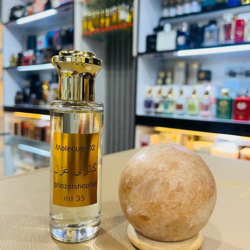 عطر مولکول 02