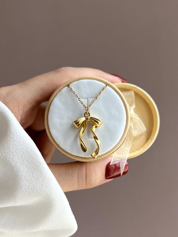 گردنبند پاپیون طلایی