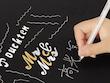خودکار طلایی و سفید و نقره ای
