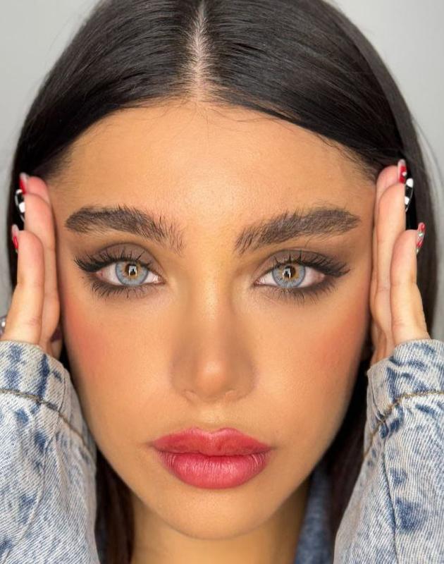 لنز رنگی طوسی عسلی سلنا دیپ گری