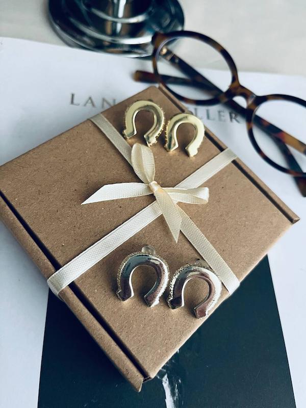 گوشواره نعل گلد و سیلور