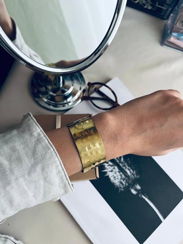 بنگل برنجی طرح چکش خورده