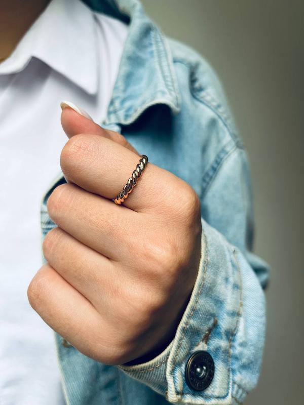 انگشتر ژوپینگ پیچی