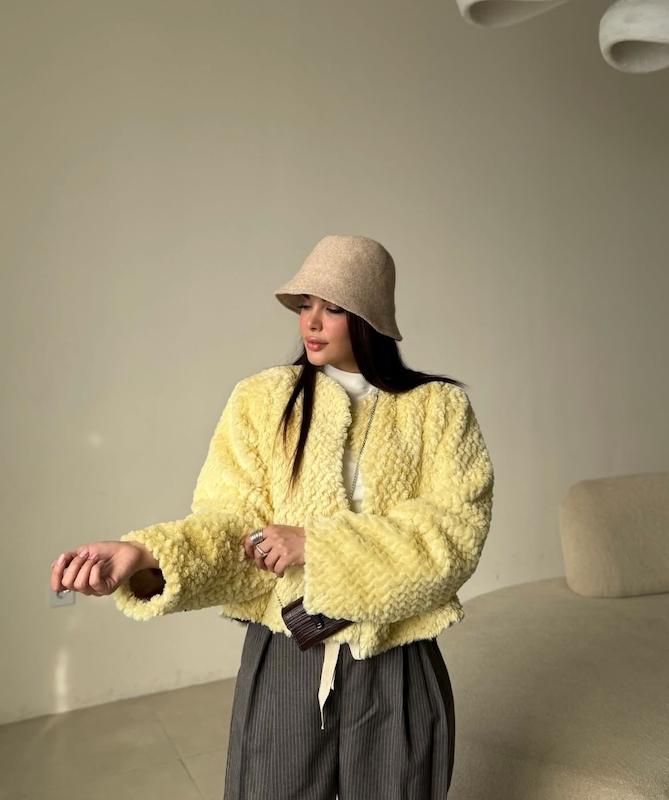 کت خز زرد جوجه ای