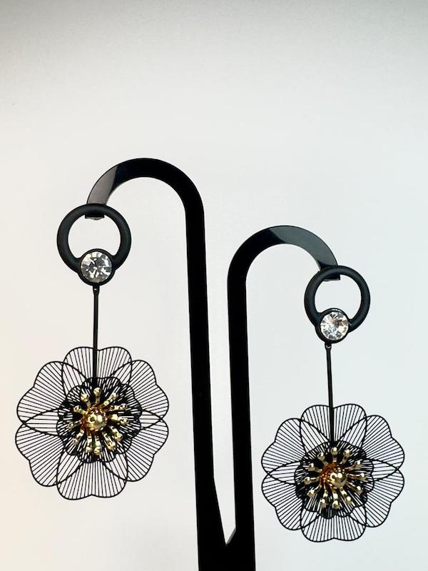 گوشواره آویز طرح گل 