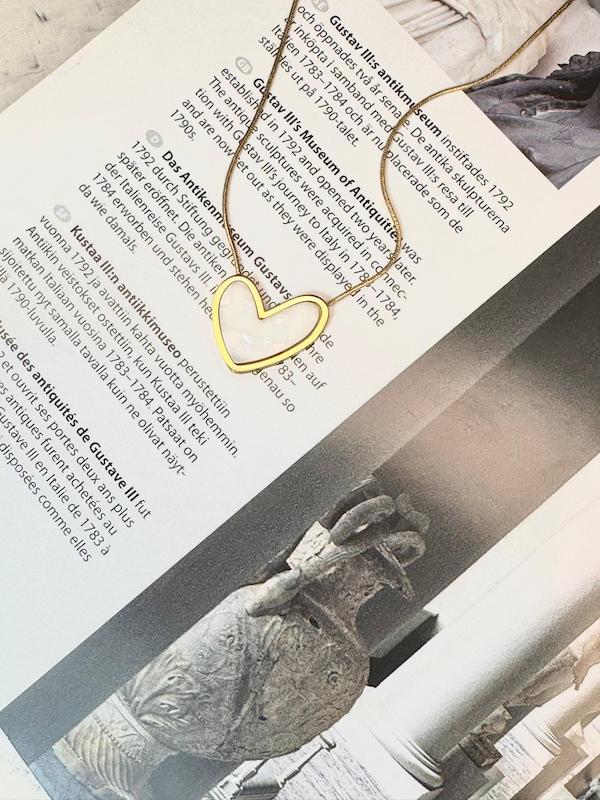 گردنبند زنانه Shell heart