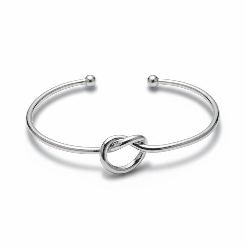 بنگل و النگوی وارداتی زنانه طرح Knot silver رنگ نقره ای