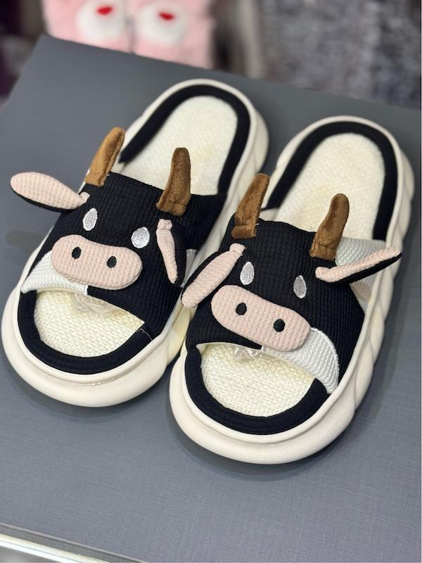 اسلیپر مردانه مشکی طرح گاوی 