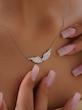گردنبند angel wings