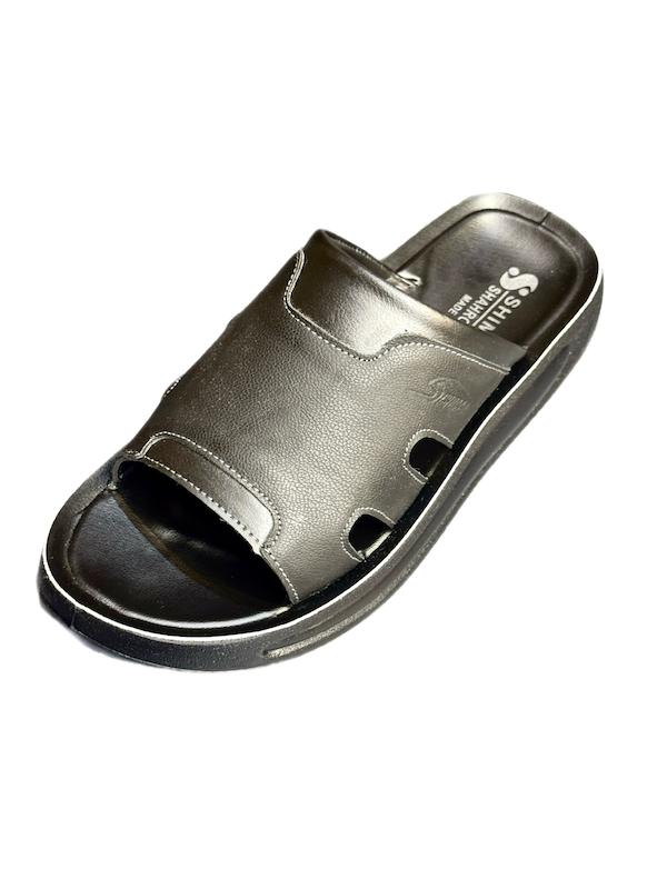 دمپایی و صندل مردانه چرم کفی طبی رویه چرم مشکی طرح شاهرخ