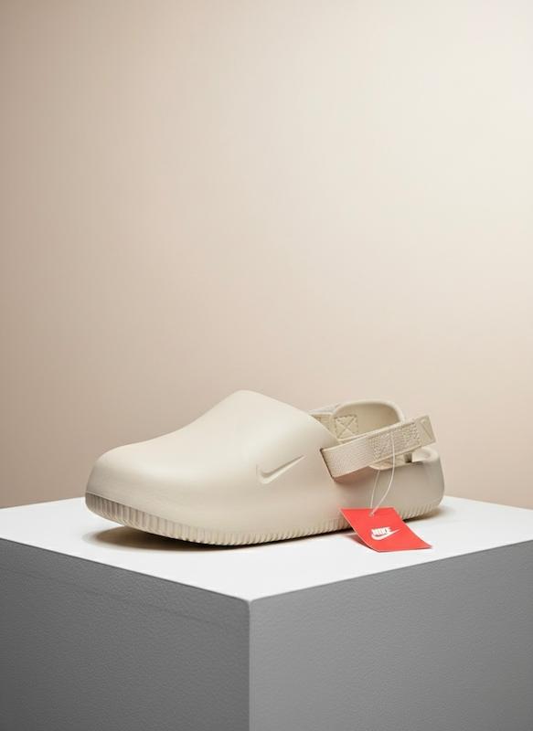 دمپایی و کراکس مردانه نایکی NIKE وارداتی رویه بسته رنگ کرم کفی EVA