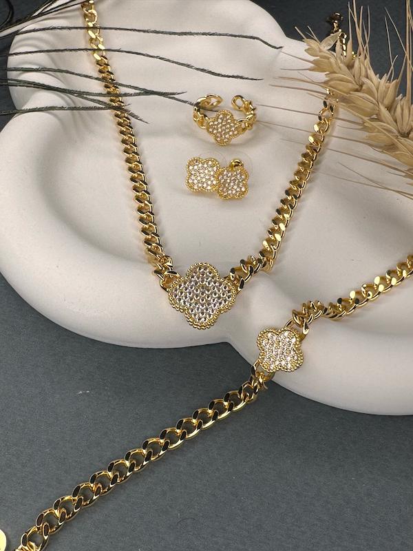 سرویس زنانه وارداتی طرح کارتیر cartier و ون کلیف جواهری vancleef رنگ طلایی