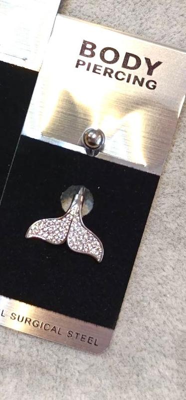 پیرسینگ Shark tail