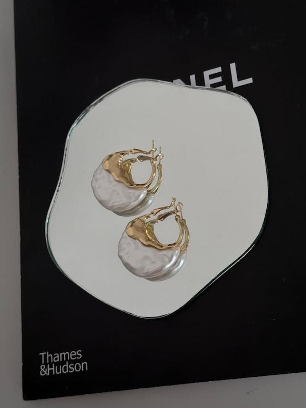 گوشواره زنانه وارداتی طرح pearl gold 2 رنگ طلایی 