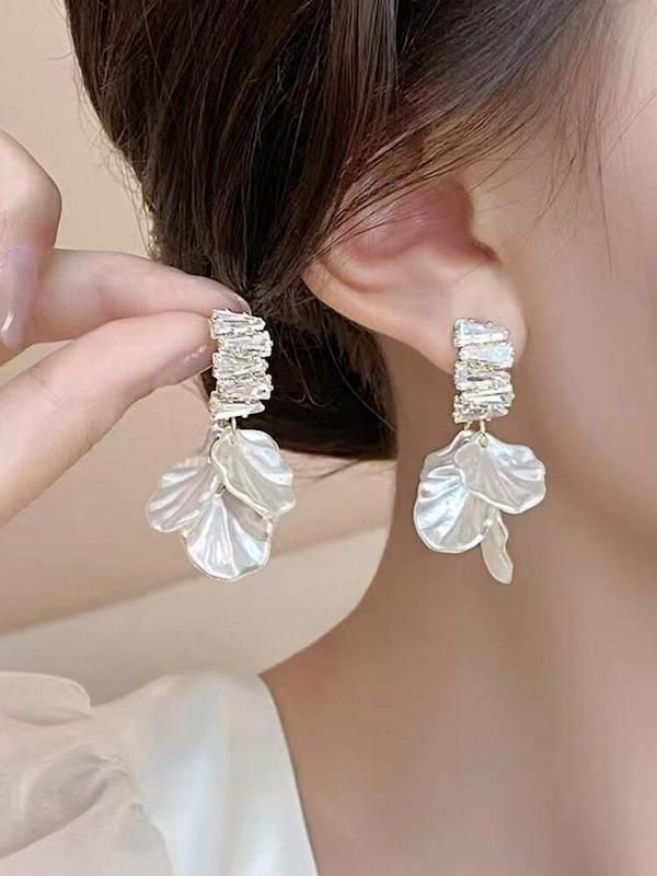 گوشواره زنانه وارداتی طرح جواهری دریایی رنگ طلایی برند shein