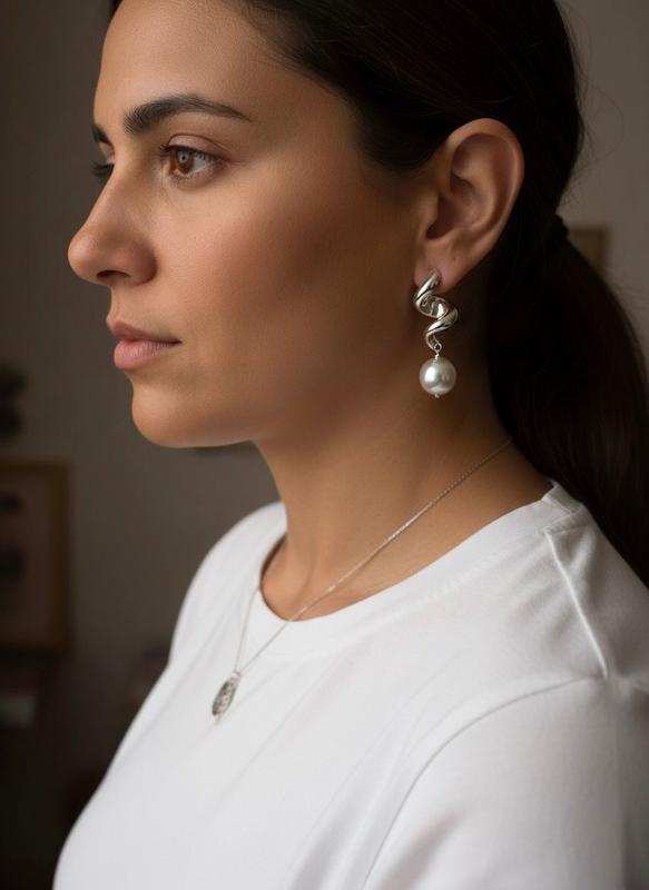 گوشواره Pearl pendant