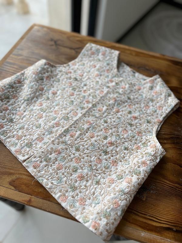 وست جنس تافته سوزن دوزی