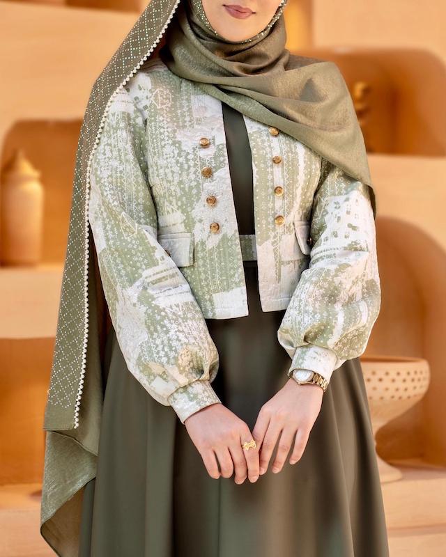 کت و سارافون زمرد