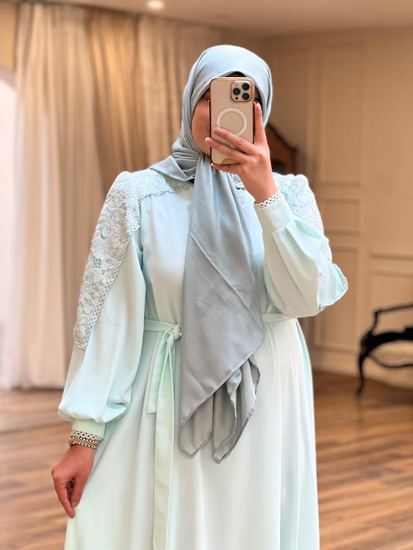 عبای آلا رنگ آبی