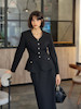 کت Lady in black