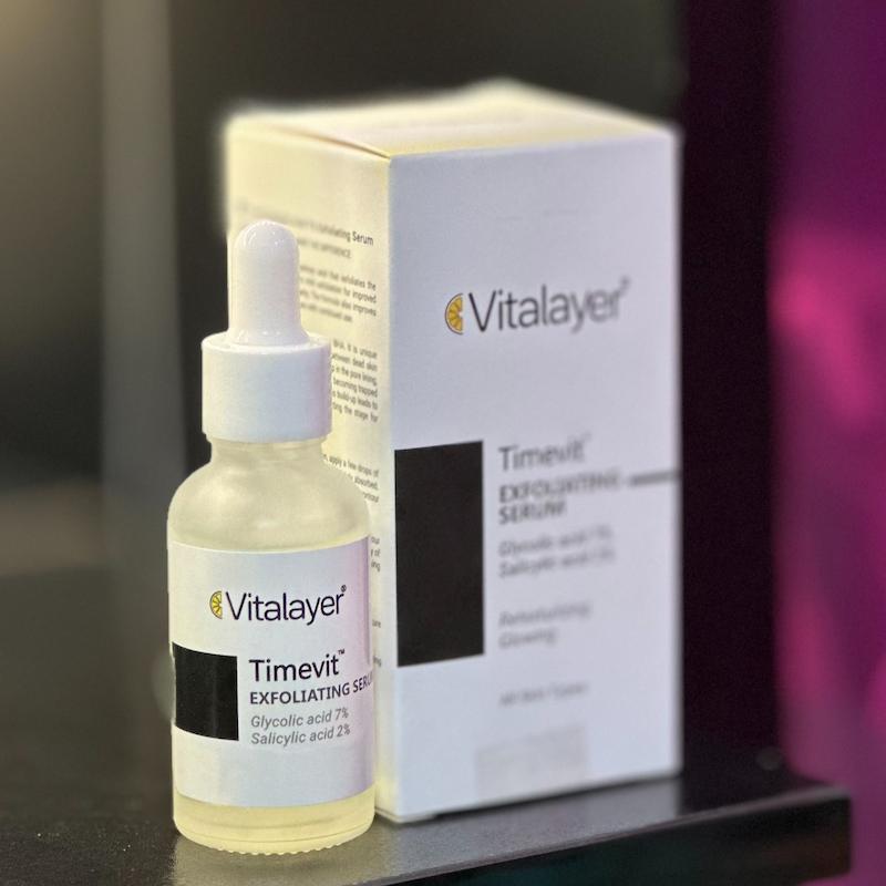 سرم لایه بردار صورت Vitalayer
