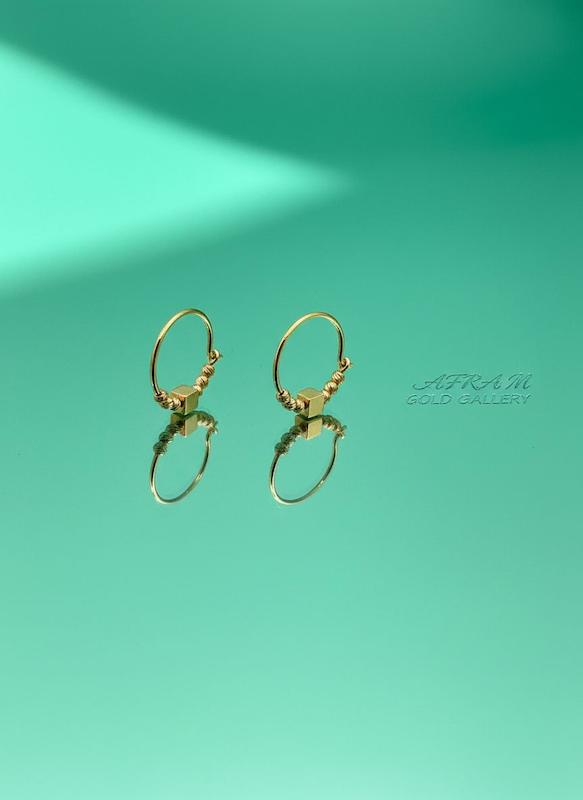 گوشواره طلا ،گوشواره قفلی،گوشواره سبك و مدرن،گوشواره كادويي گوشواره طلا حلقه ای و مکعب ،گوشواره سبك و مدرن،گوشواره كادويي  طراحی خاص و زیبا  نمادار . جلوه عالی  وزن 2.280 گرم