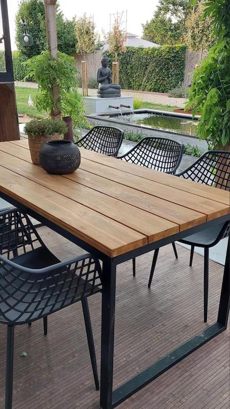 میزناهارخوری